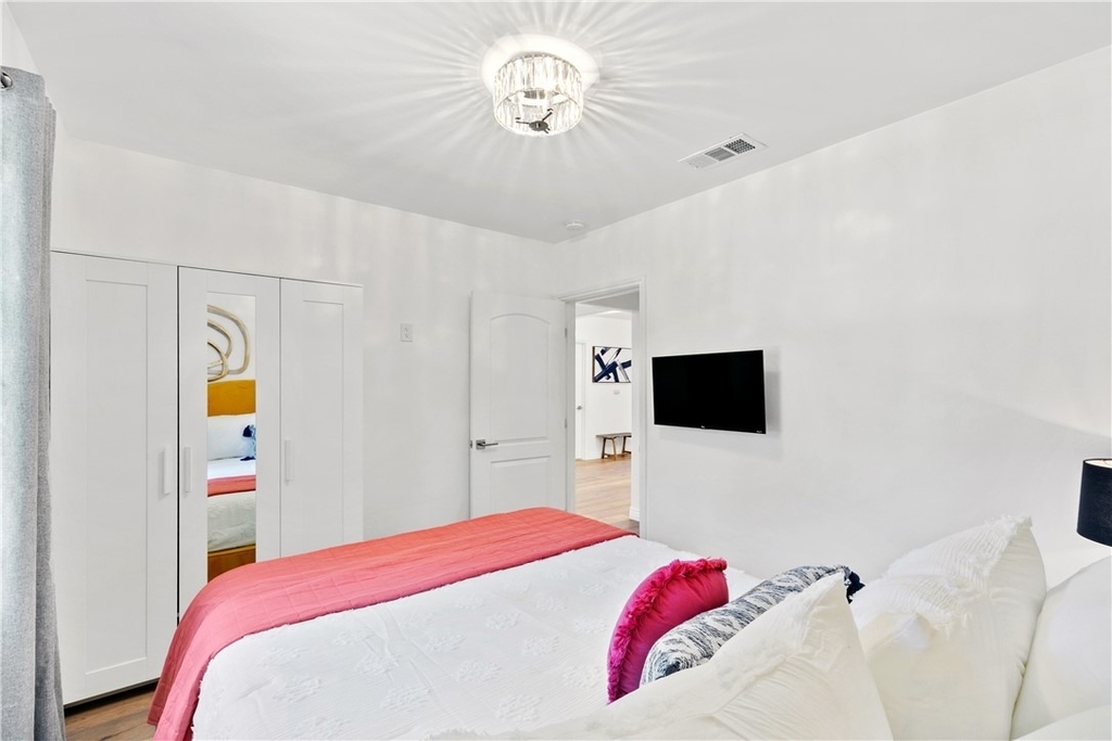 3763 Lankershim Boulevard - Photo 15