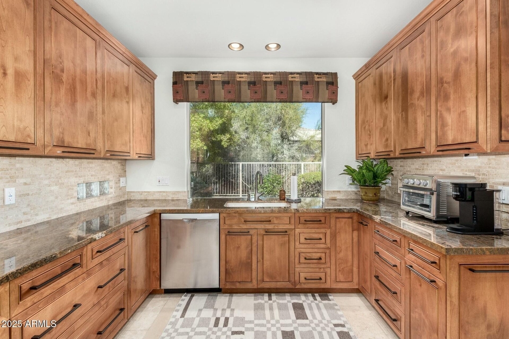 6584 E Shooting Star Way - Photo 9