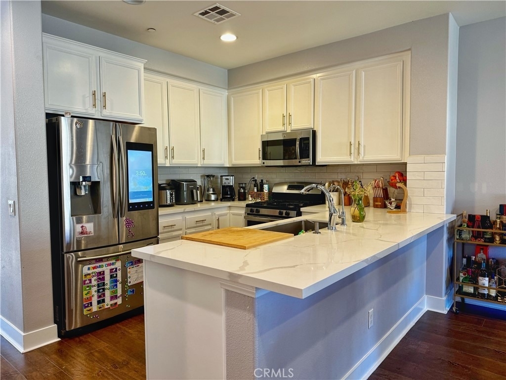 10522 Poinsettia Ln - Photo 14