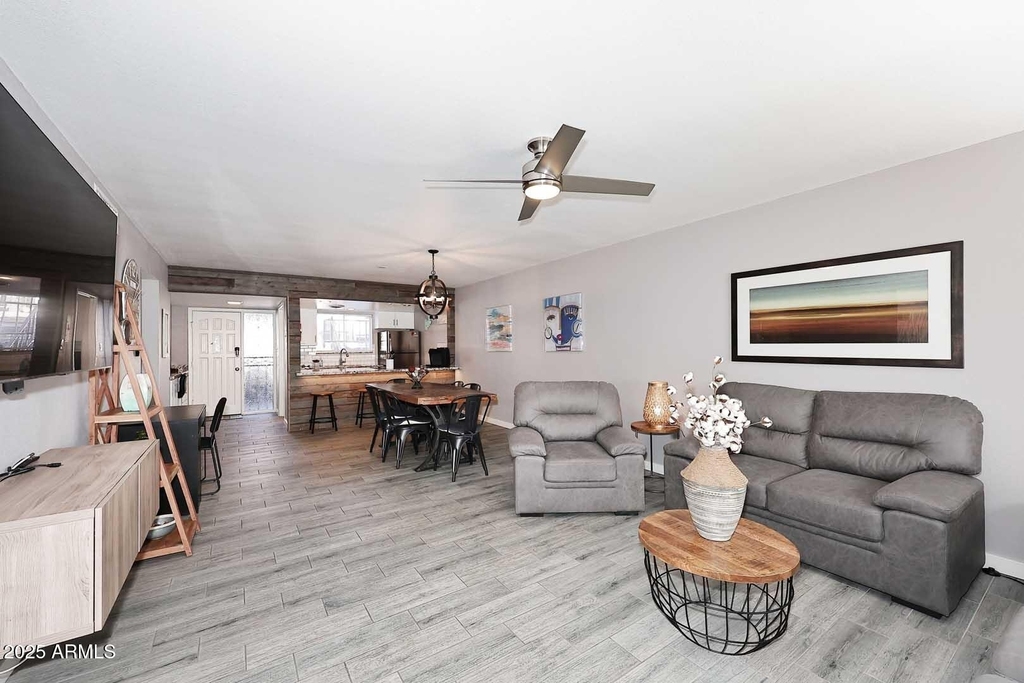 4701 N 68th Street - Photo 3