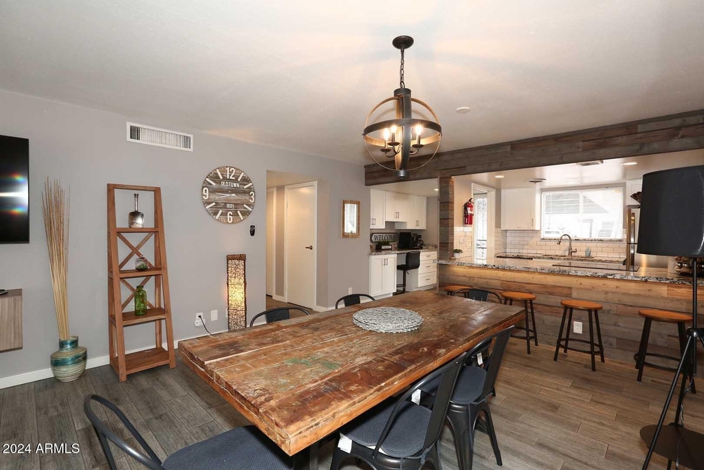 4701 N 68th Street - Photo 4