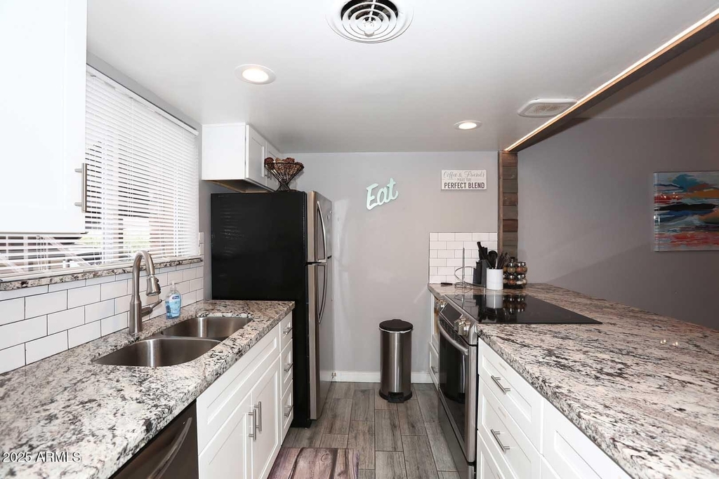 4701 N 68th Street - Photo 2
