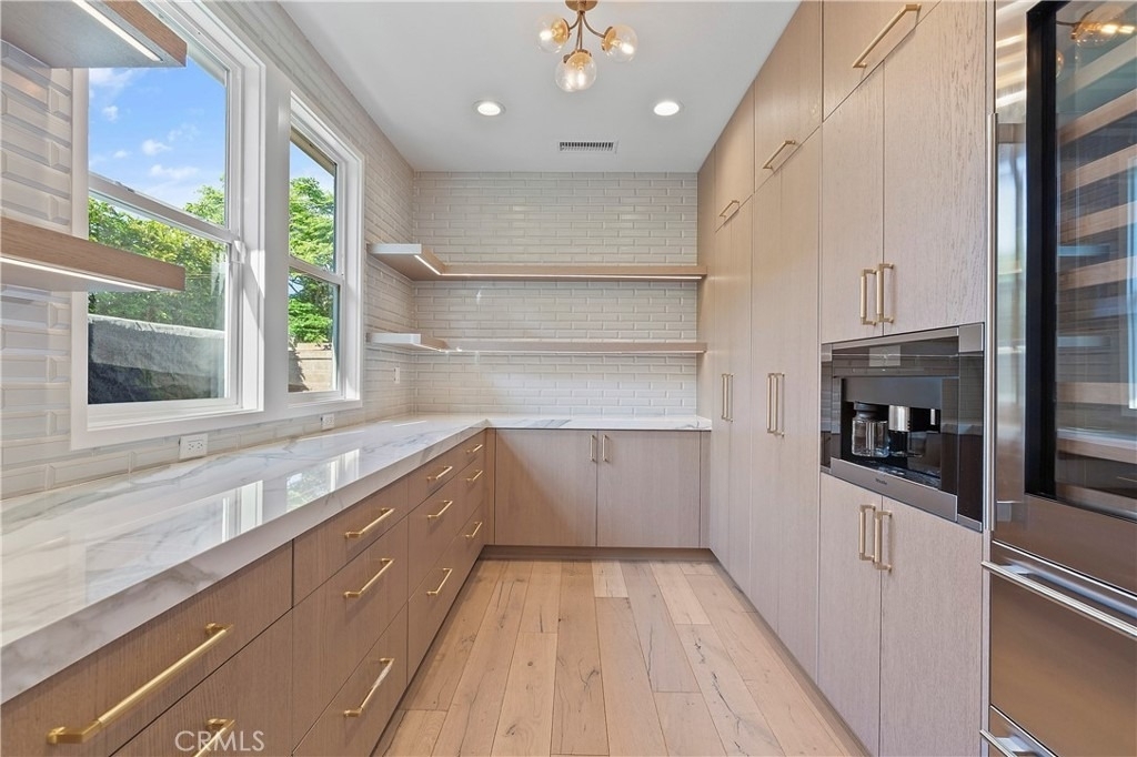 53 Anacapa - Photo 14