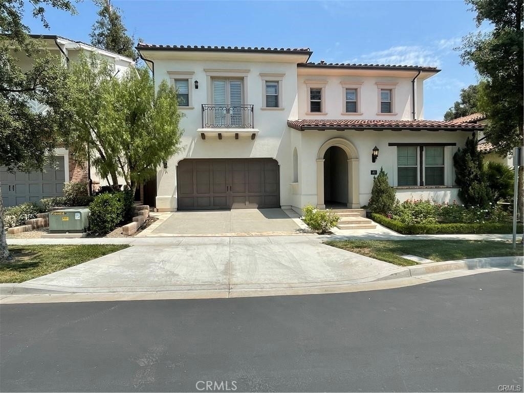 61 Harrison - Photo 0