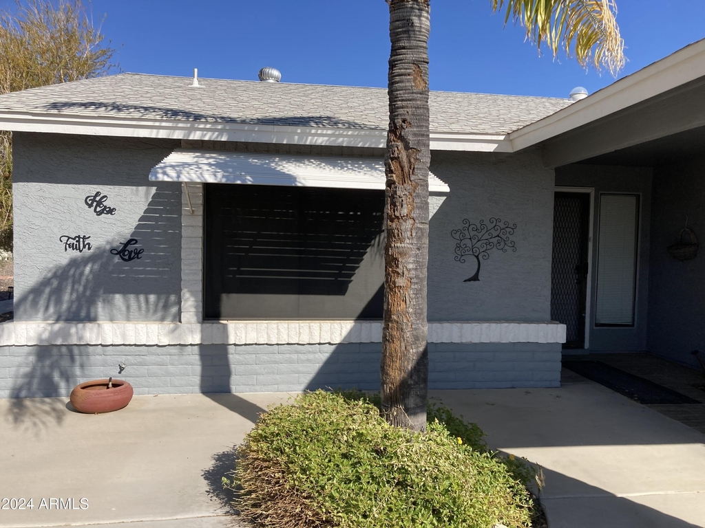 903 S 78th Place - Photo 2
