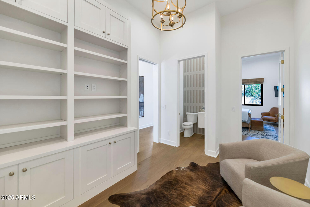 4147 E Clarendon Avenue - Photo 15