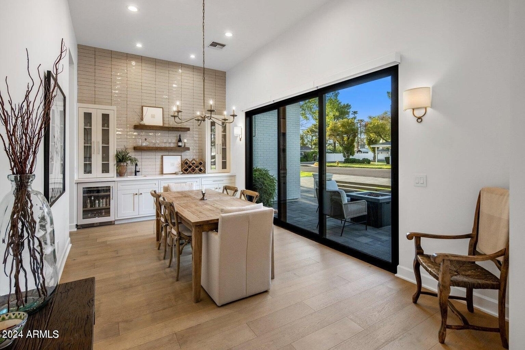 4147 E Clarendon Avenue - Photo 3