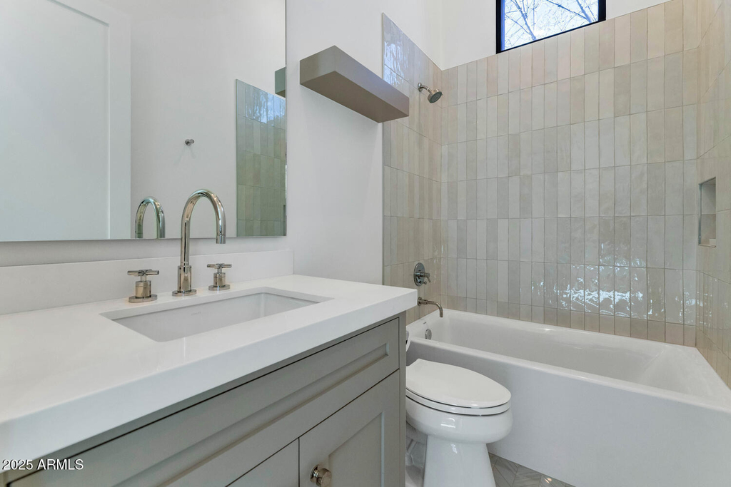 4147 E Clarendon Avenue - Photo 19