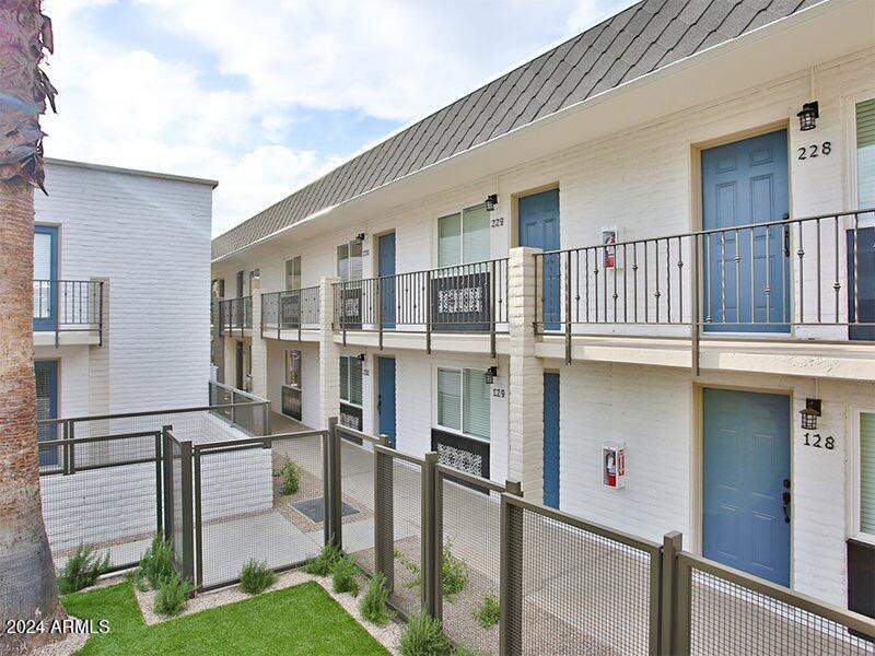 3101 N 32nd Street - Photo 2