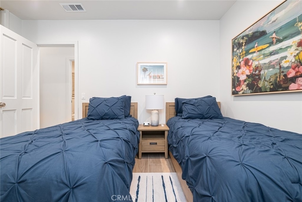 117 35th - Photo 16