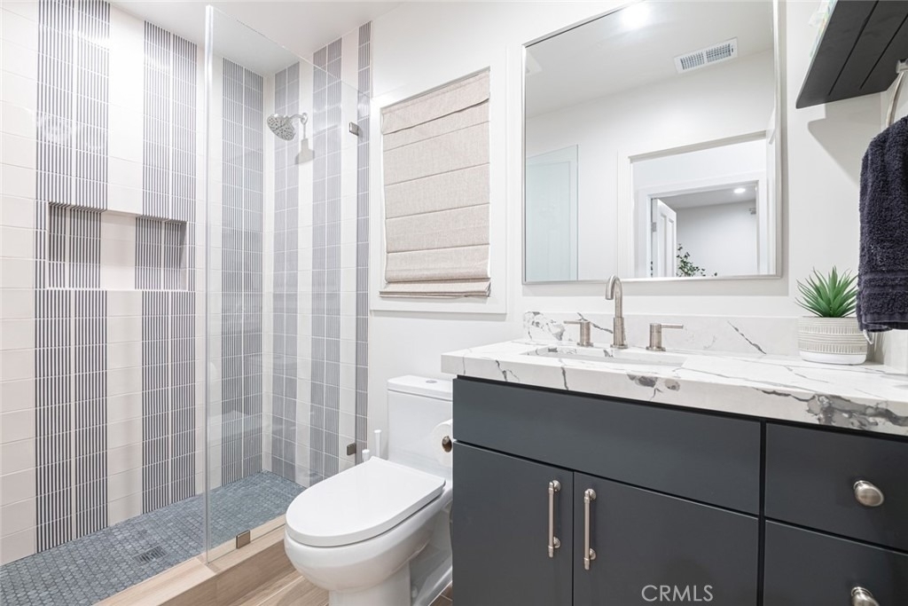 117 35th - Photo 18