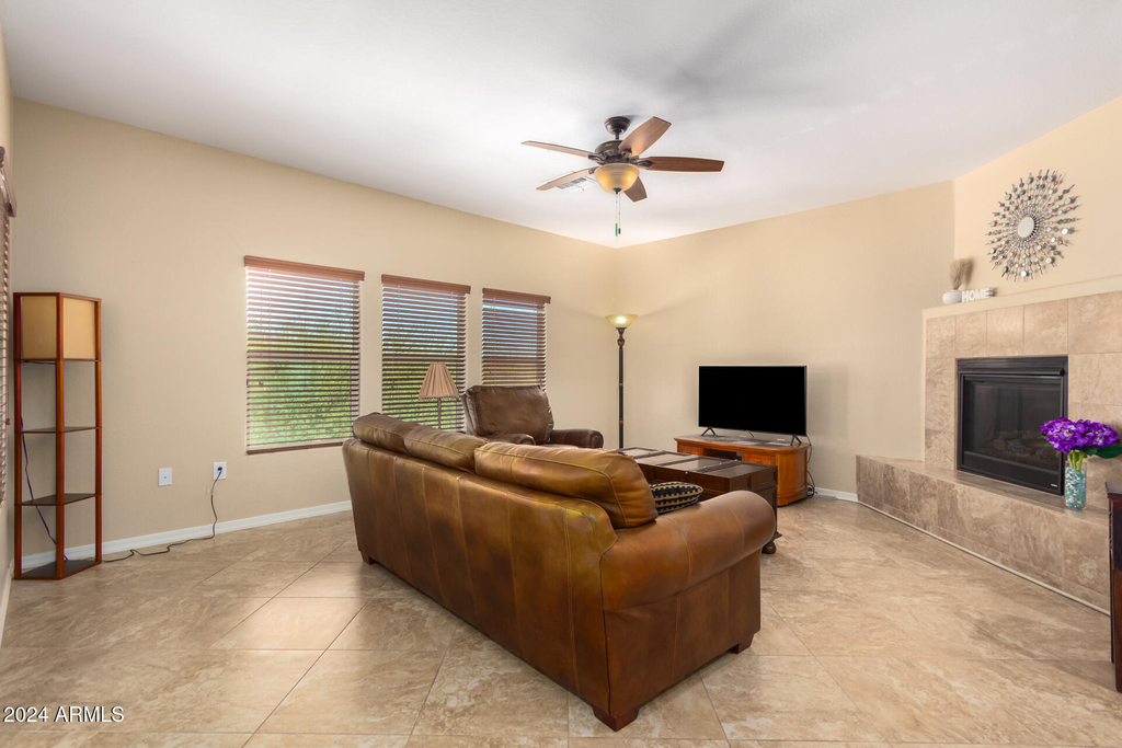 33575 N Dove Lakes Drive - Photo 8