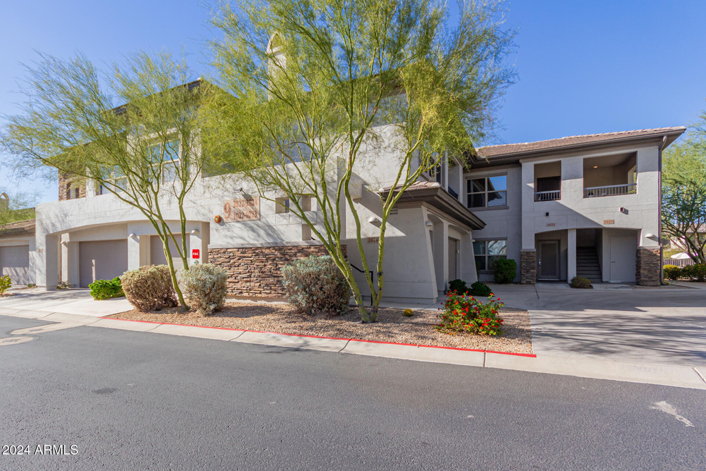 33575 N Dove Lakes Drive - Photo 0