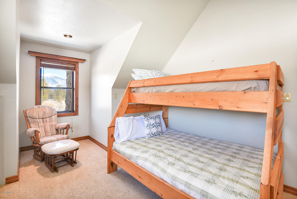 8950 W Antoinette Way - Photo 52
