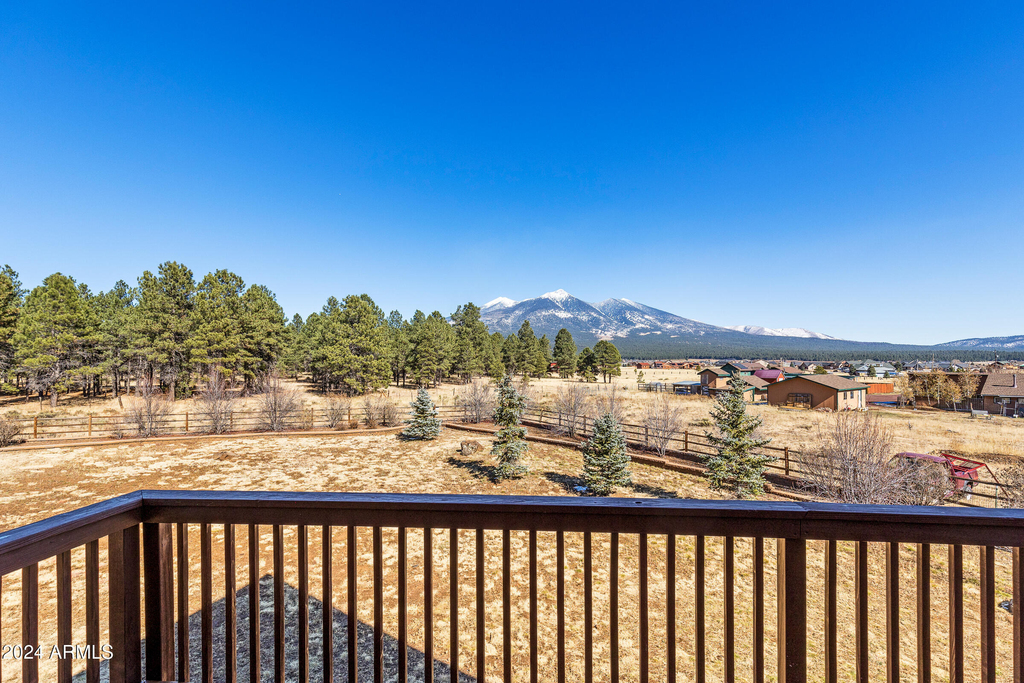 8950 W Antoinette Way - Photo 104