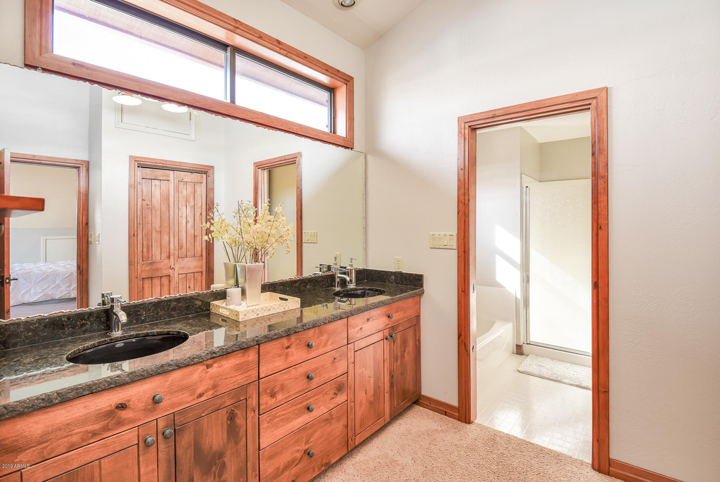 8950 W Antoinette Way - Photo 48