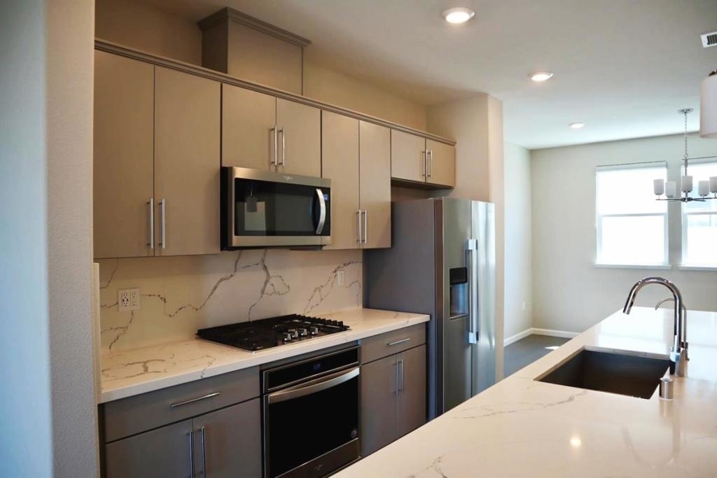 326 Agustin Narvaez Street - Photo 2