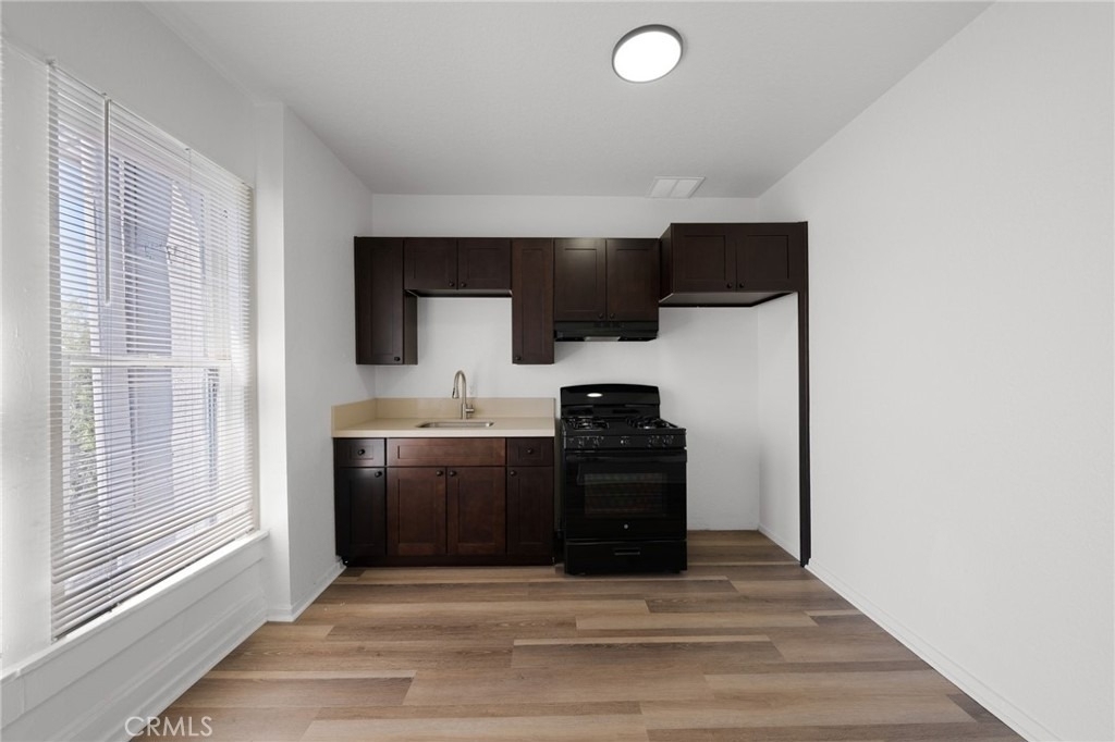 927 Orange Street - Photo 5
