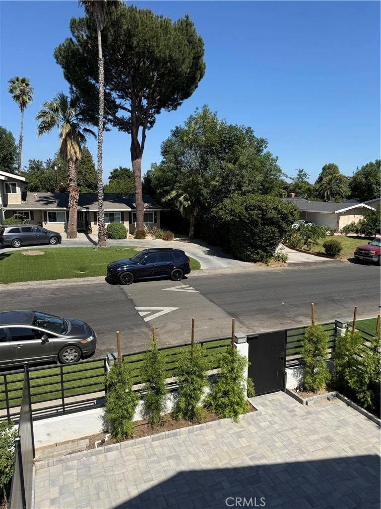 8613 Oakdale Avenue - Photo 18