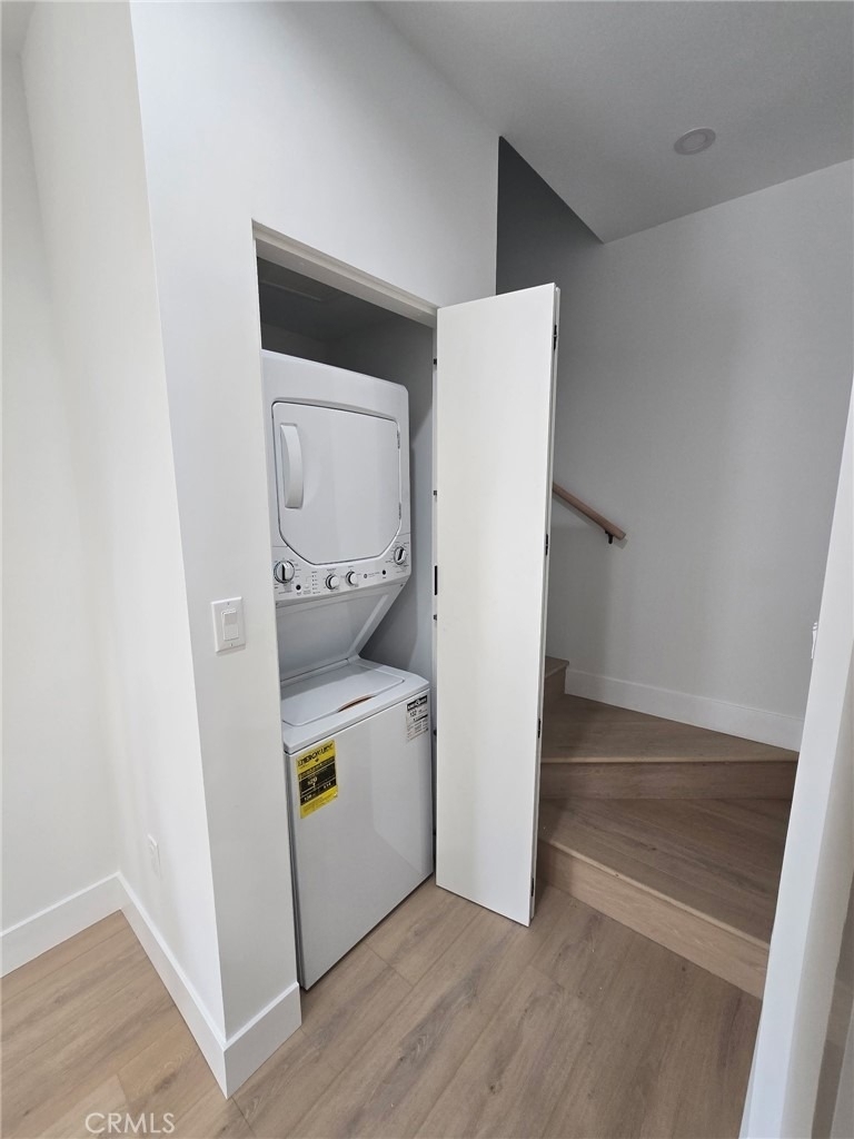 8613 Oakdale Avenue - Photo 7