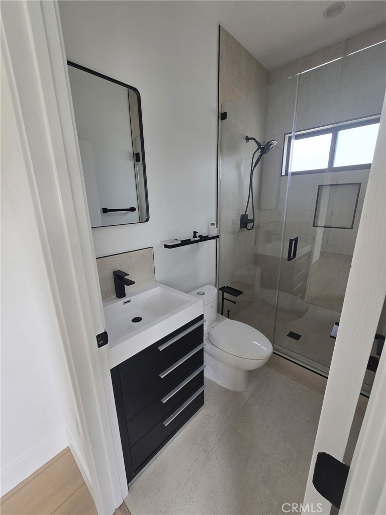 8613 Oakdale Avenue - Photo 4