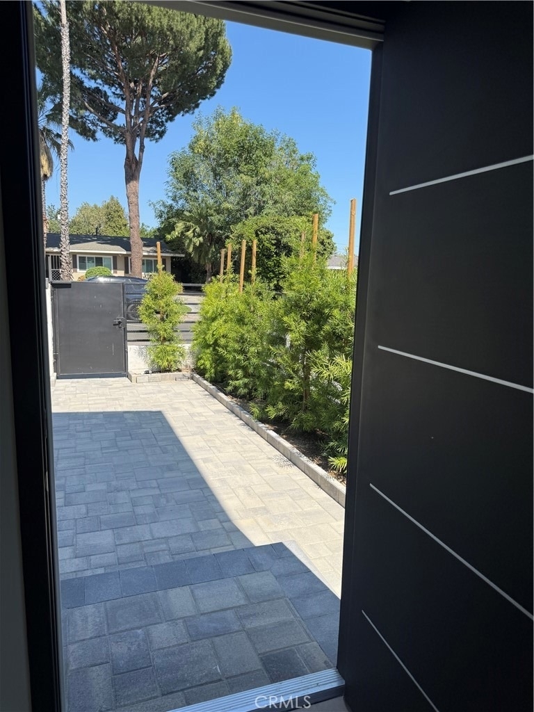 8613 Oakdale Avenue - Photo 15