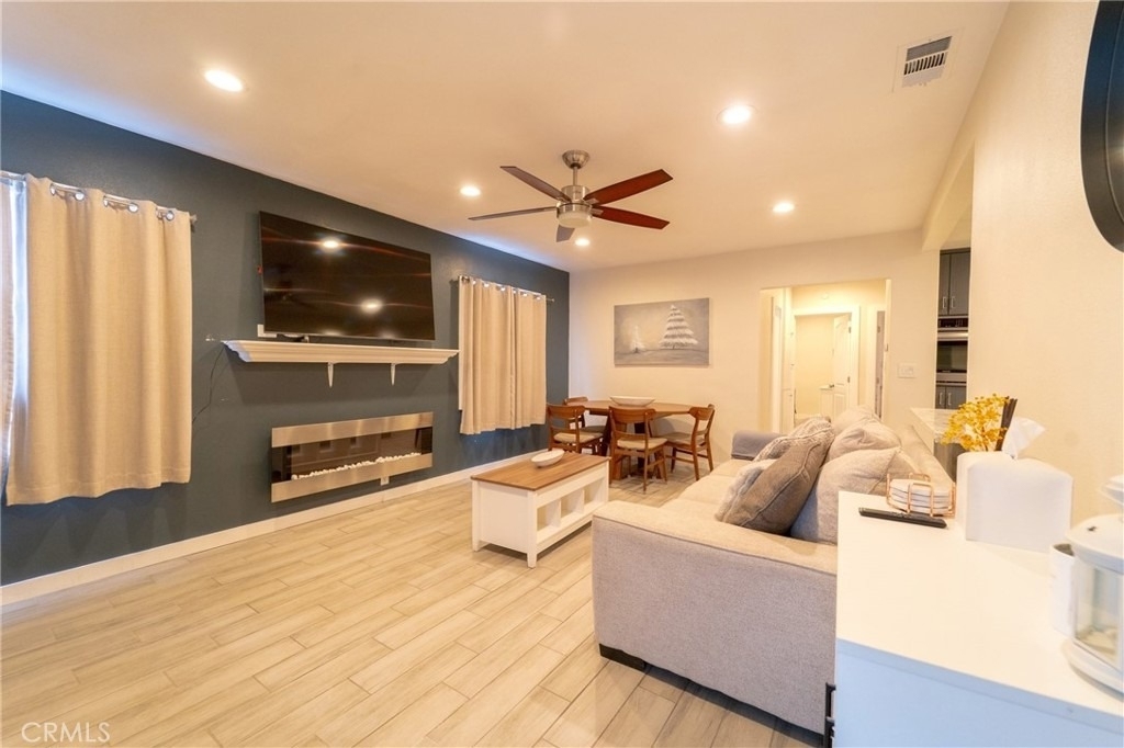 411 E 115th - Photo 0