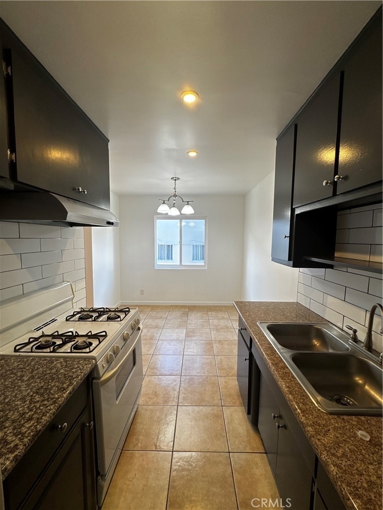 410 S Commonwealth - Photo 18