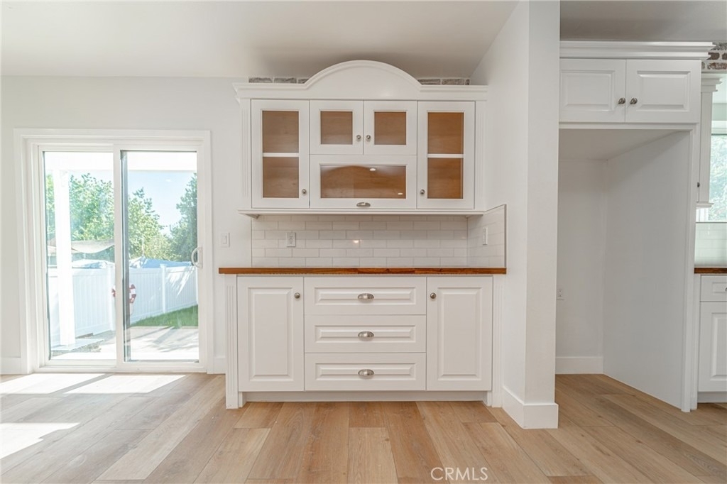 13128 Putnam Street - Photo 13
