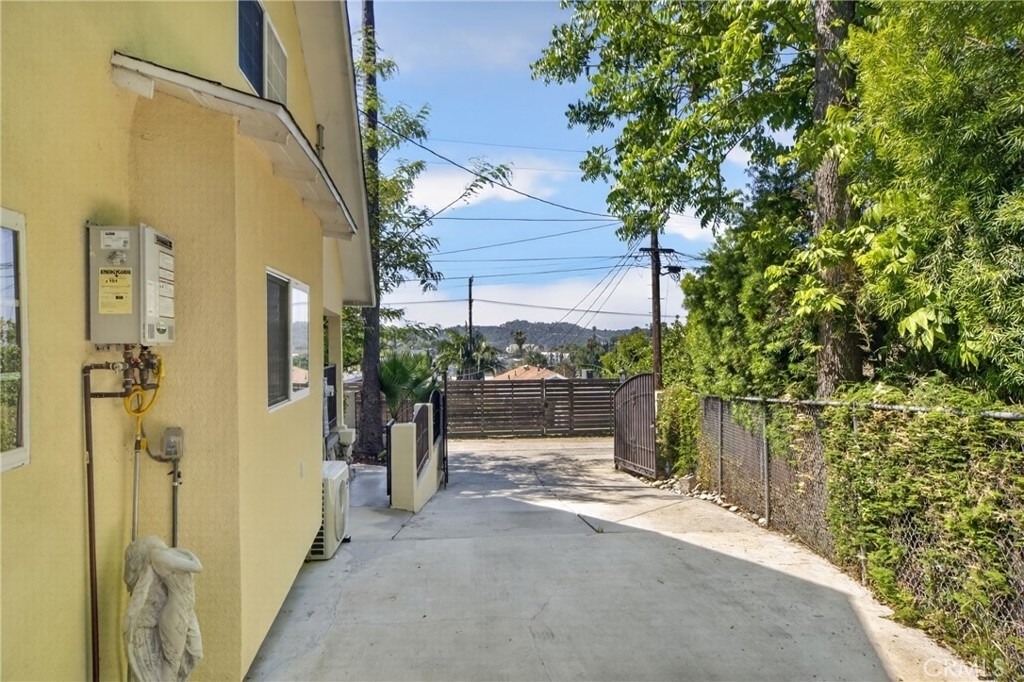 5929 Weaver Lane - Photo 27