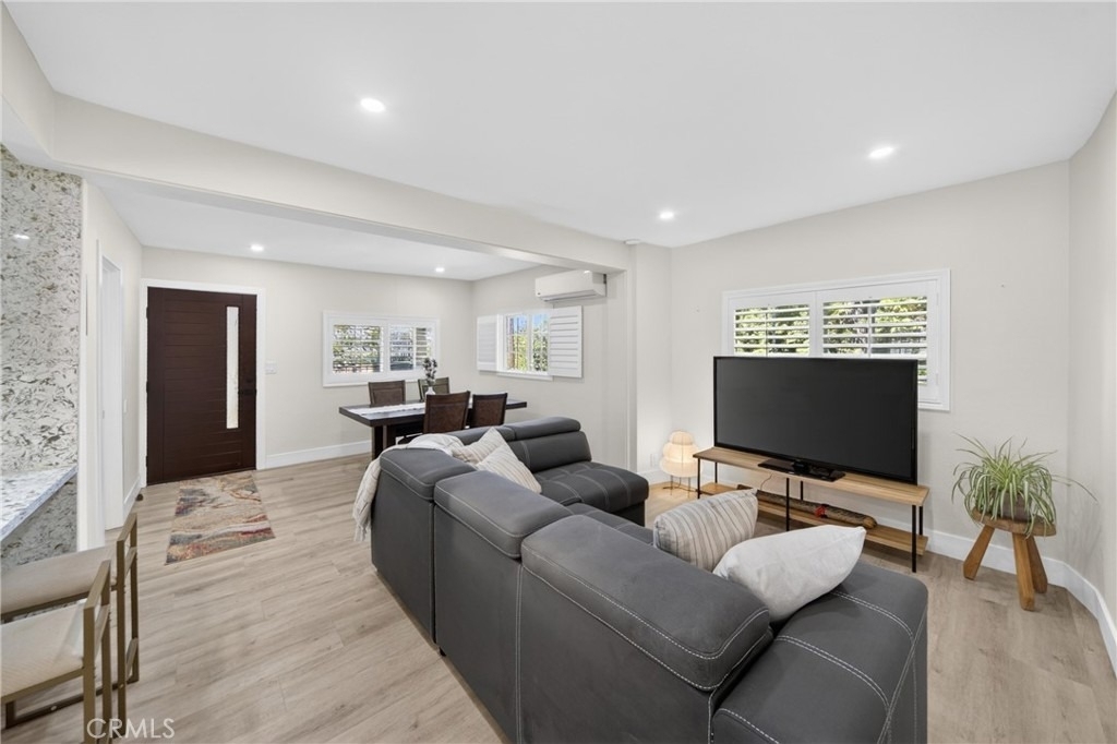 5929 Weaver Lane - Photo 4