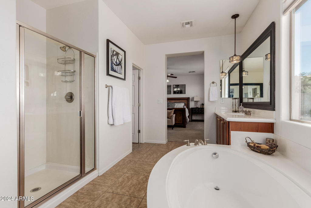 3749 W Whitehawk Court - Photo 22