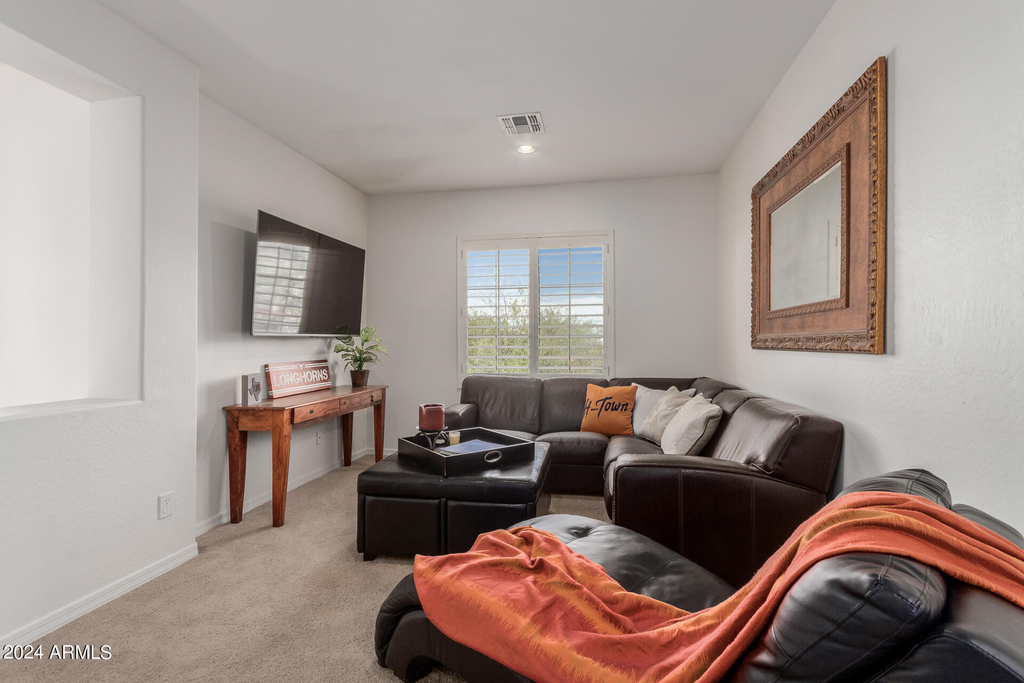 3749 W Whitehawk Court - Photo 25