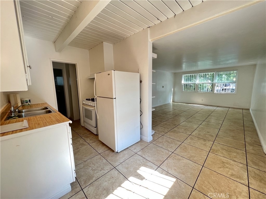 11515 Bradson Place - Photo 8