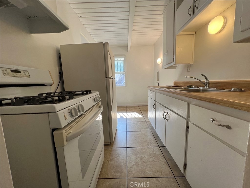 11515 Bradson Place - Photo 9