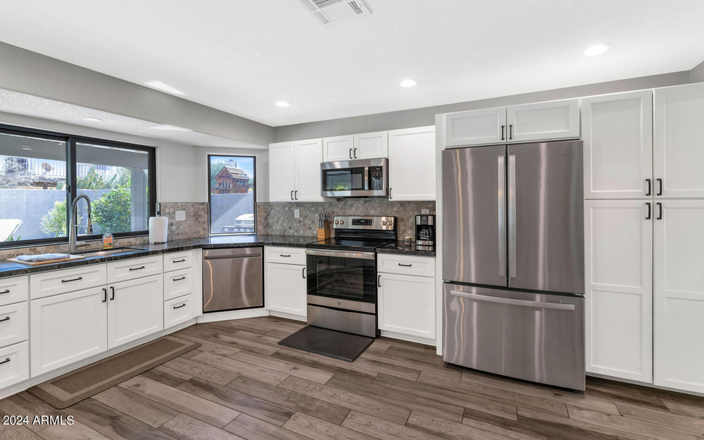 1439 S Almar -- - Photo 6