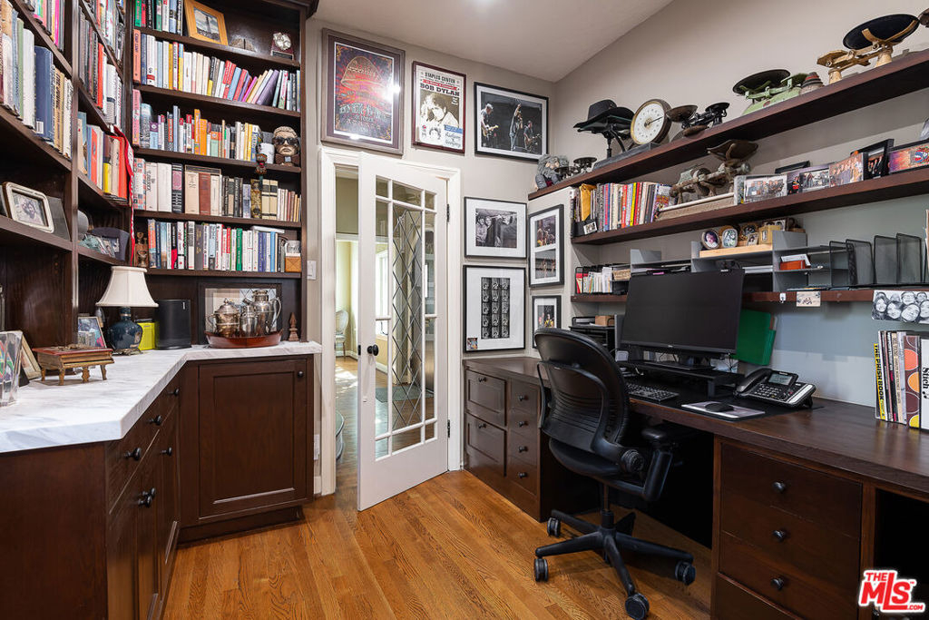 427 12th Street - Photo 28