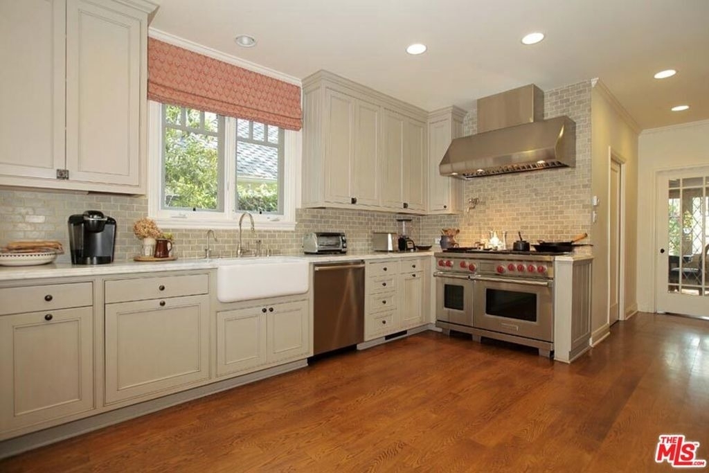 427 12th Street - Photo 5