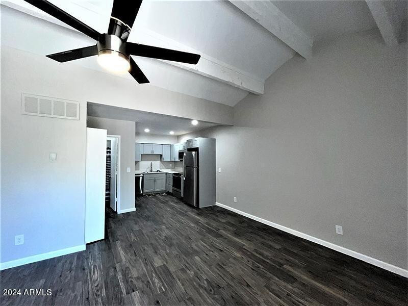 1130 E Grovers Avenue - Photo 1