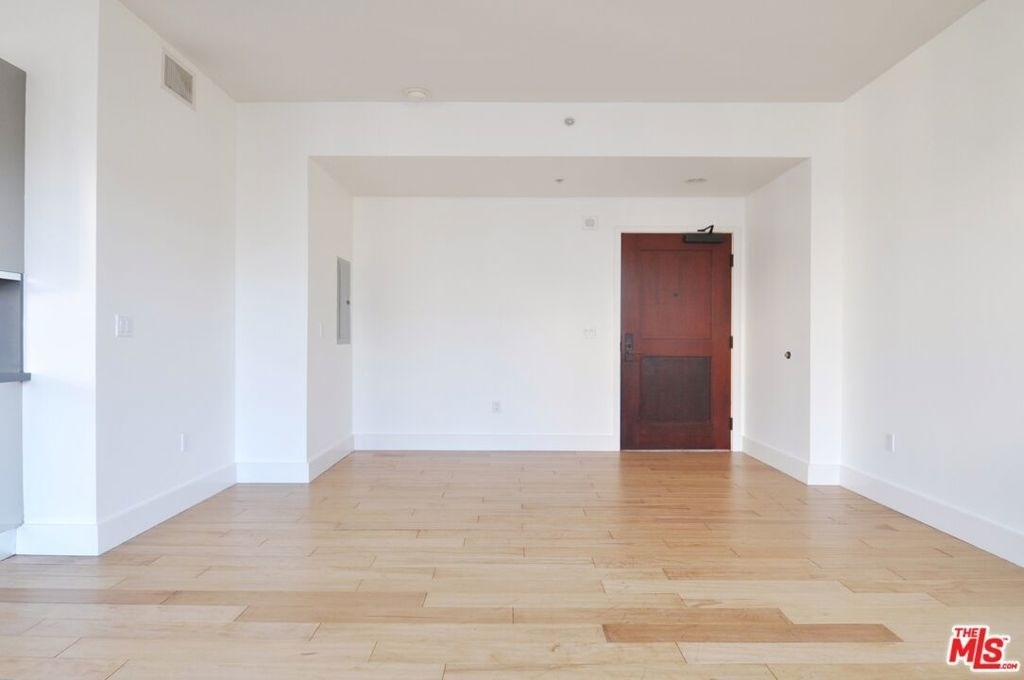 460 S Spring Street - Photo 7