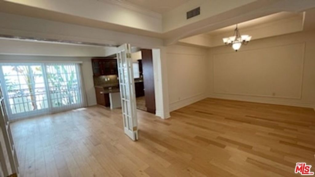11807 Dorothy Street - Photo 5