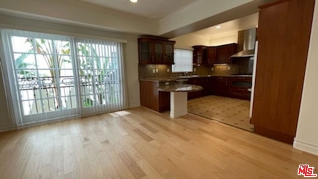 11807 Dorothy Street - Photo 10