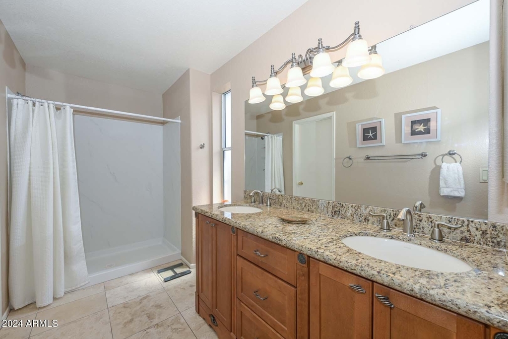 10509 W Runion Drive - Photo 15