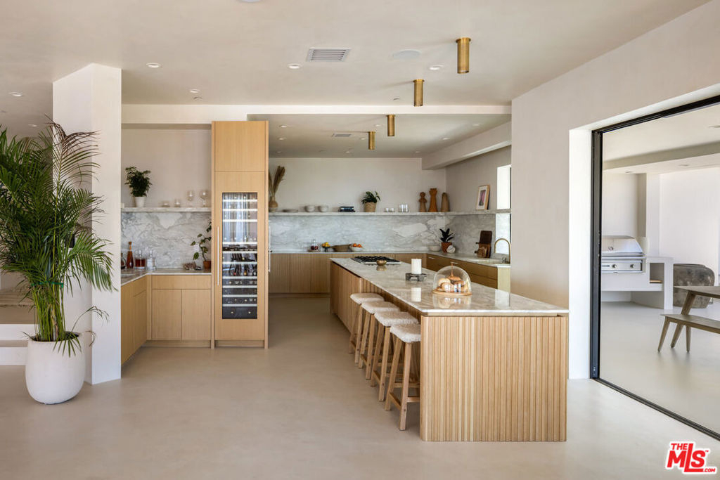 4310 Encinal Canyon Road - Photo 8
