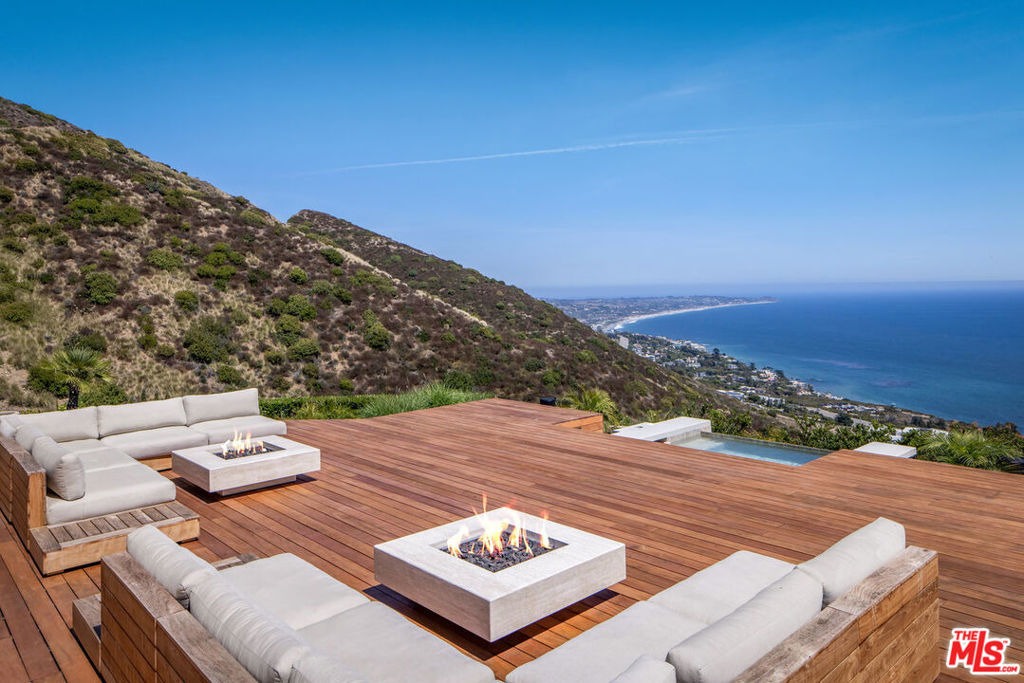 4310 Encinal Canyon Road - Photo 4