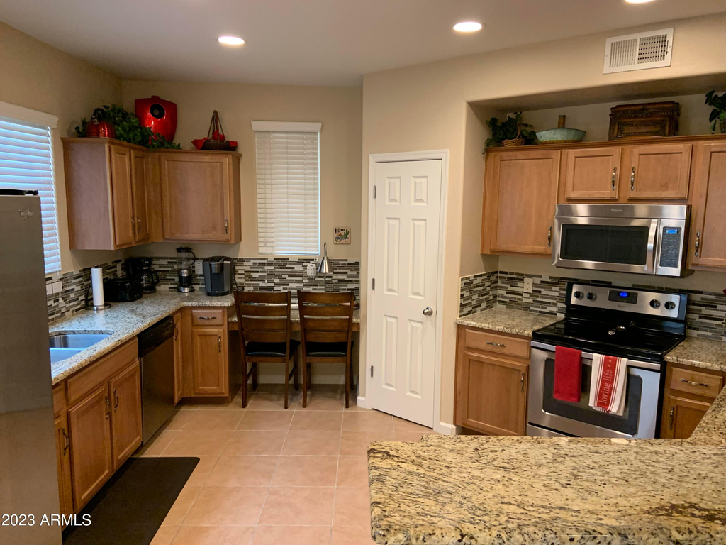 14575 W Mountain View Boulevard - Photo 12