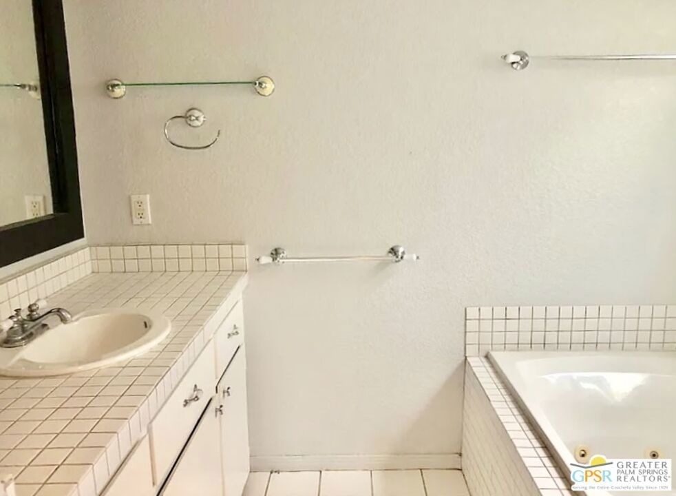 123 W San Carlos Road - Photo 27