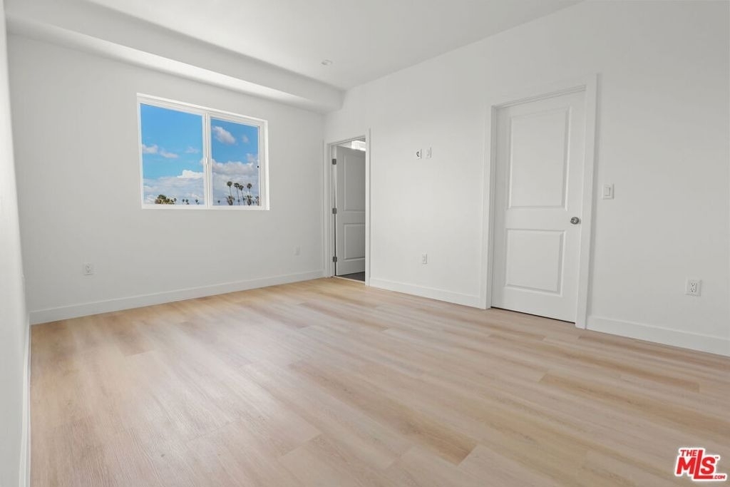 1265 Browning Boulevard - Photo 2