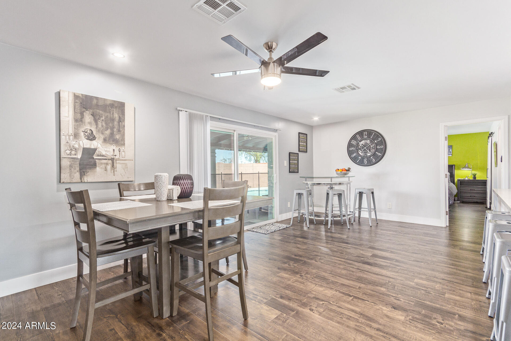 8742 E Weldon Avenue - Photo 22