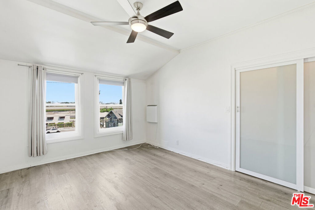 4125 S Figueroa Street - Photo 13